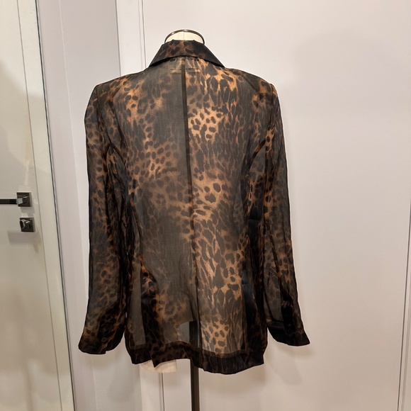 L’agence Blazer - Picture 7 of 9